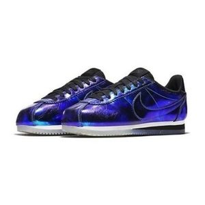 holographic nike shoes